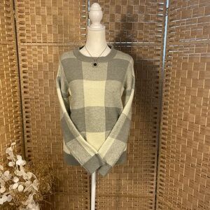Gray and Cream Checkered Women’s Sweater